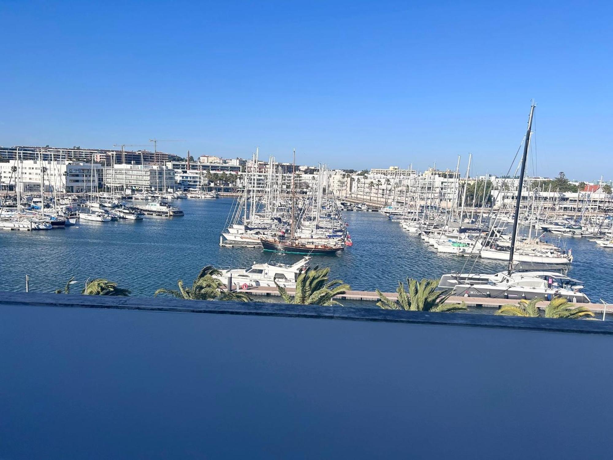 Spectacular Marina View On Promenade * Lagos