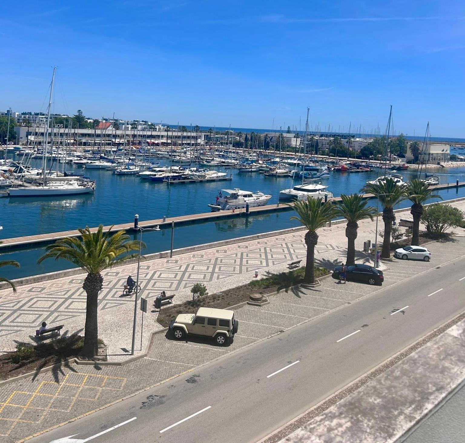 Apartment Spectacular Marina View On Promenade